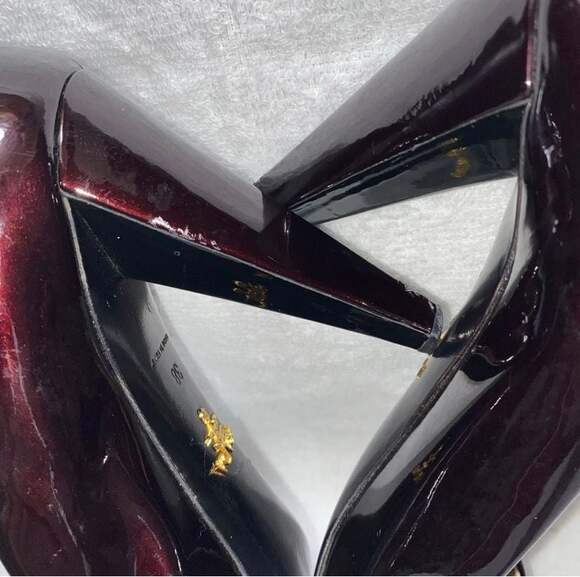 Prada Burgundy Patent Leather Square Toe Pumps Size 38 - Picture 6 of 7
